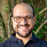 Edmund Fernandez